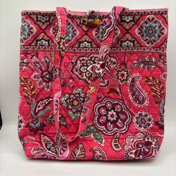 Vera Bradley Handbags - Vera Bradley Call Me Coral Medium Quilted Ret Pattern Toggle Shoulder/Tote Bag